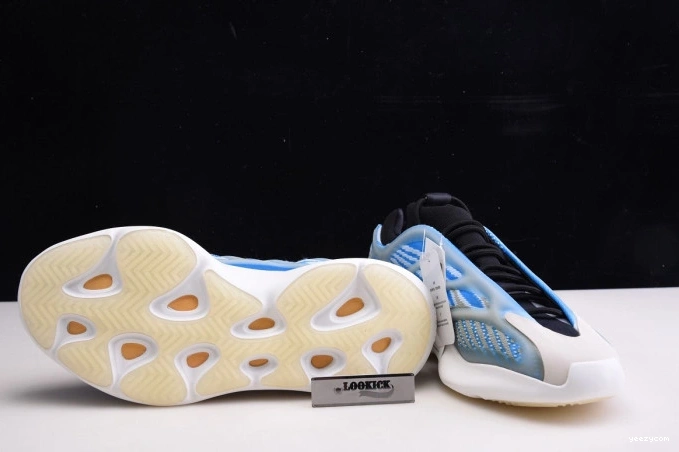 GLOW THE ADIDAS YEEZY DARK 700 G54850 V3 IN 1115